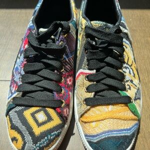Puma Colorblock Sneakers - Women’s 8 or Men’s 6!
